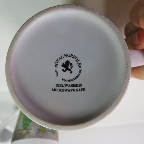 Royal Norfolk (3) Winter Coffee Mugs DISHWASHER & MICROWAVE SAFE - Picture 9 of 12